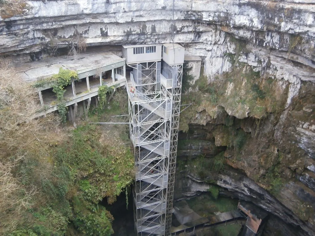main_image