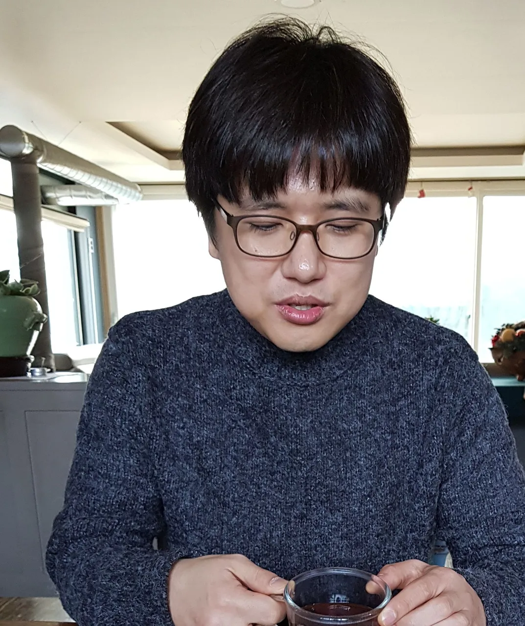 hwan100-.jpg