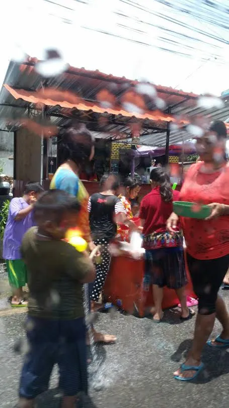songkran.jpg
