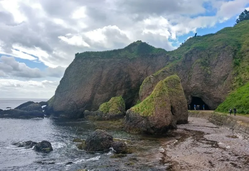 game of thrones ireland cushendun cave