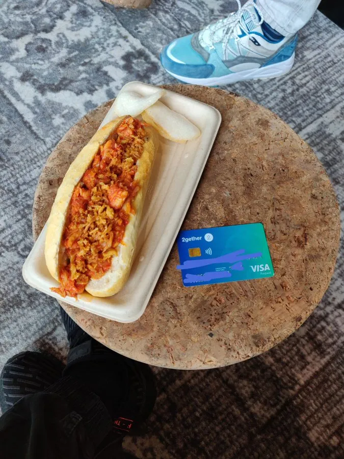 Для статтьи Sequels of bitcoin pizza.jpeg