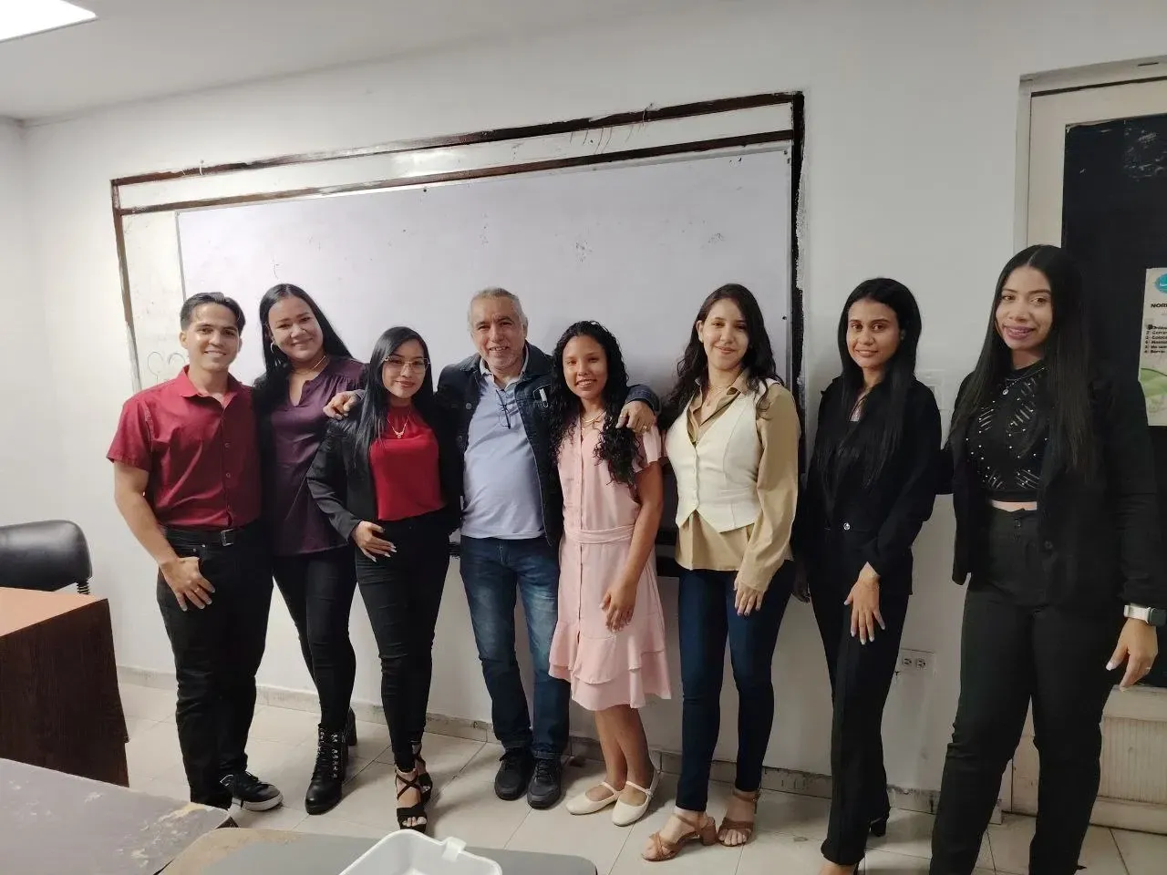 tw1vcqNzjoXPAwY7_photo_2025-05-17_17-19-40.webp