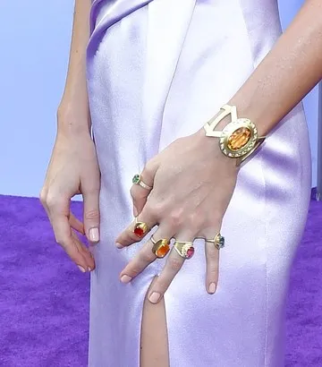 brie larson brazalete estreno avengers endgame.jpg