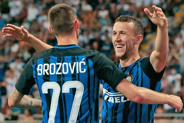 Brozovic dan Perisic di klubnya, Inter Milan.jpg