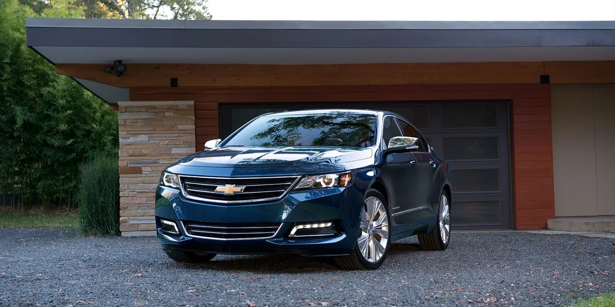2018-impala-full-size-sedan-exterior-gallery-01.jpg