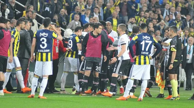 655x365-fenerbahce-besiktas-maci-tatil-edildi-1524179728189.jpeg