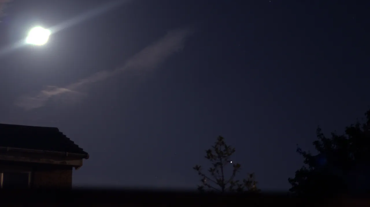 moon-and-saturn.jpg