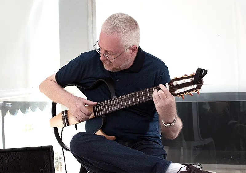 Dulcidio_violao.jpg