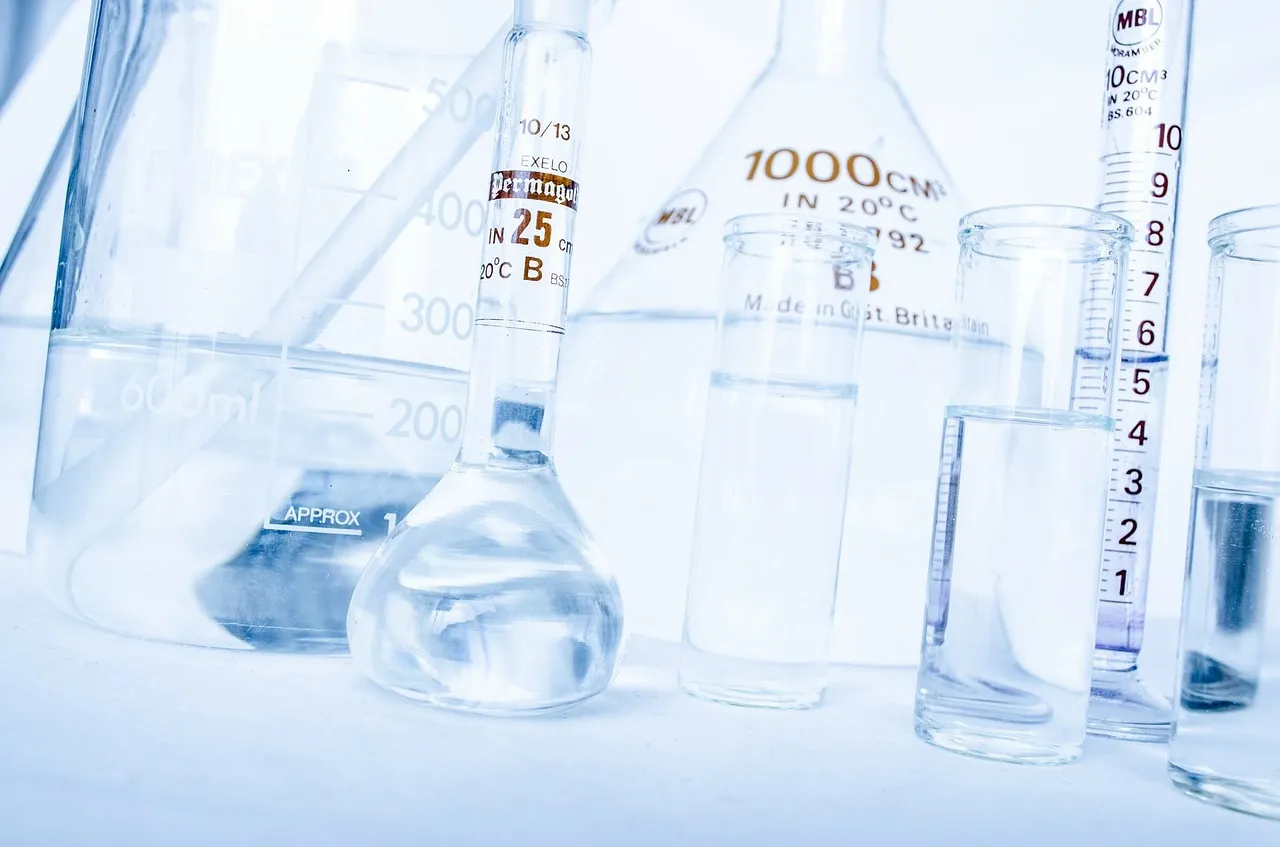 lab-217043_1280.jpg