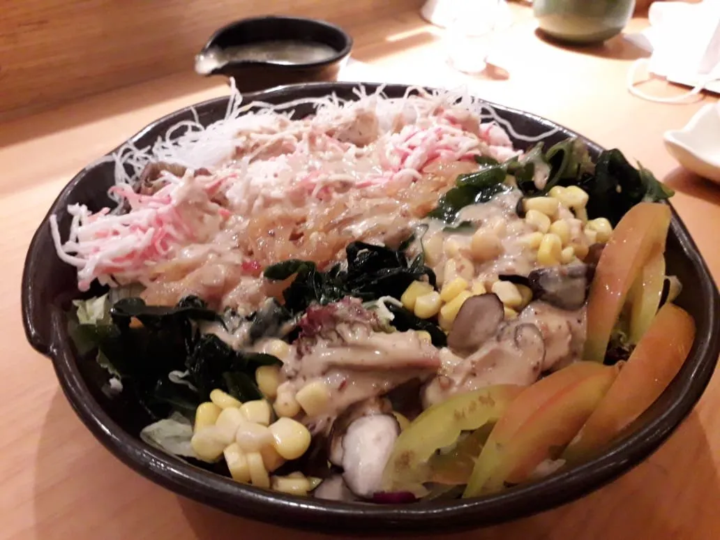 SUSHI & Salad Sushi Tei