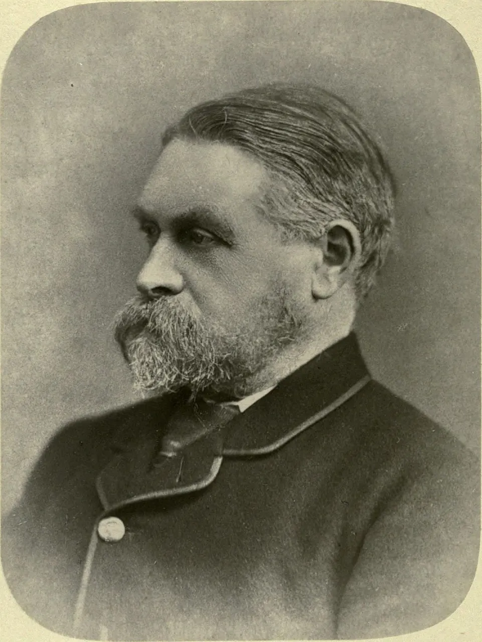 1200px-GodwinAusten.jpg