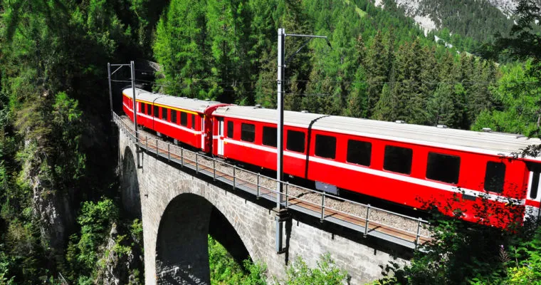 Swiss-train-760x400.jpg