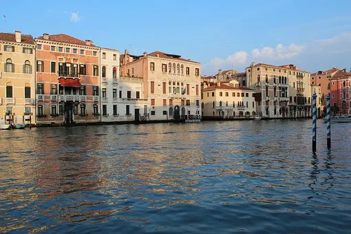 venice-3400614__340.jpg