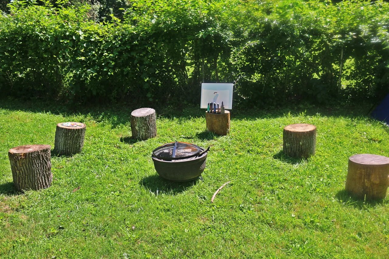 fire pit circle.jpg