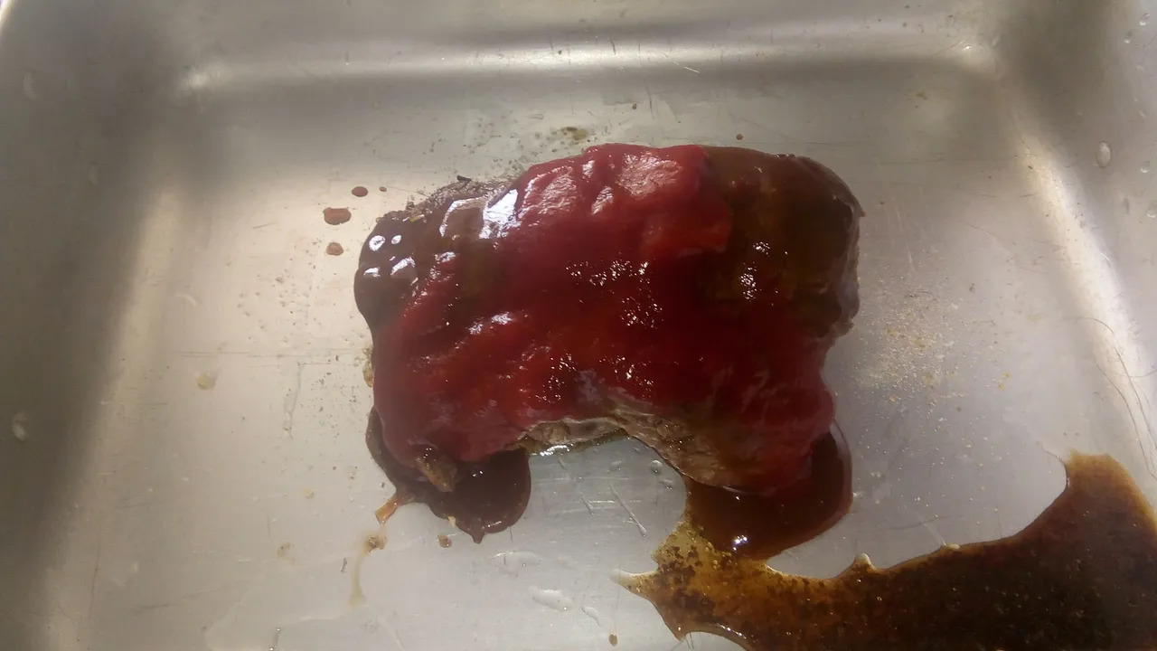 LOMITO EN SALSA.jpg