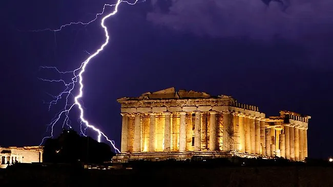 acropolis-lightning.jpg