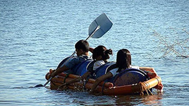 boat2_with people.jpg