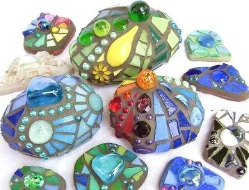 719rocksGlassPieces.jpg