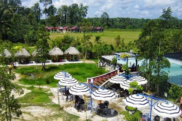 mutiara waterpark.jpg