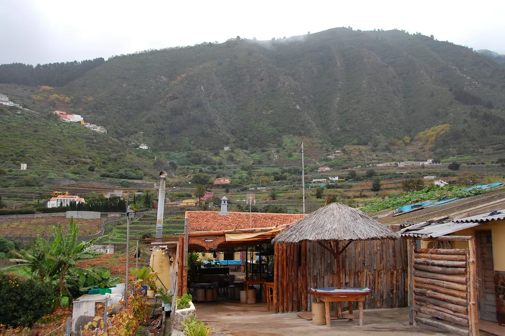 Guachinche-Tenerife.jpg