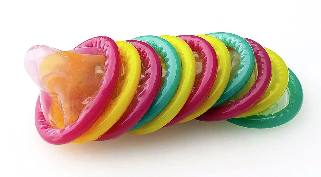 how-to-use-a-condom.jpg