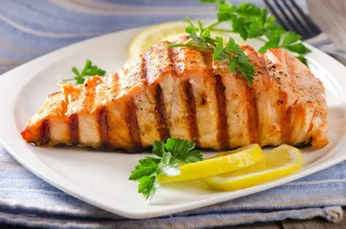 salmon al horno.jpg