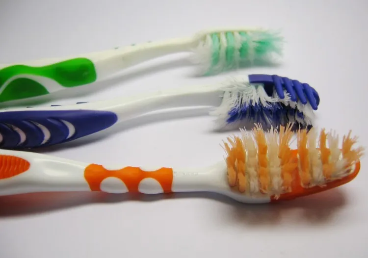 worn out toothbrush