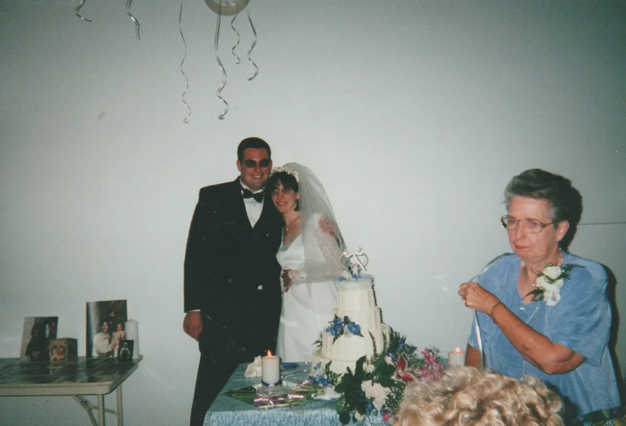 2000-07 - Nathan and his wife at his wedding in July.jpg
