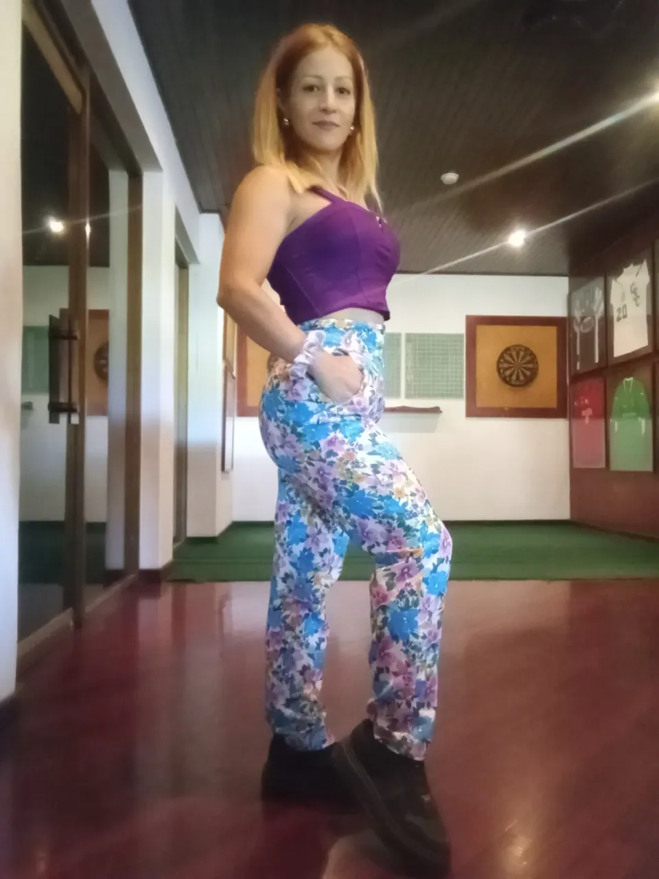Mp7hLLCTSbYr4s43_1000727149.webp