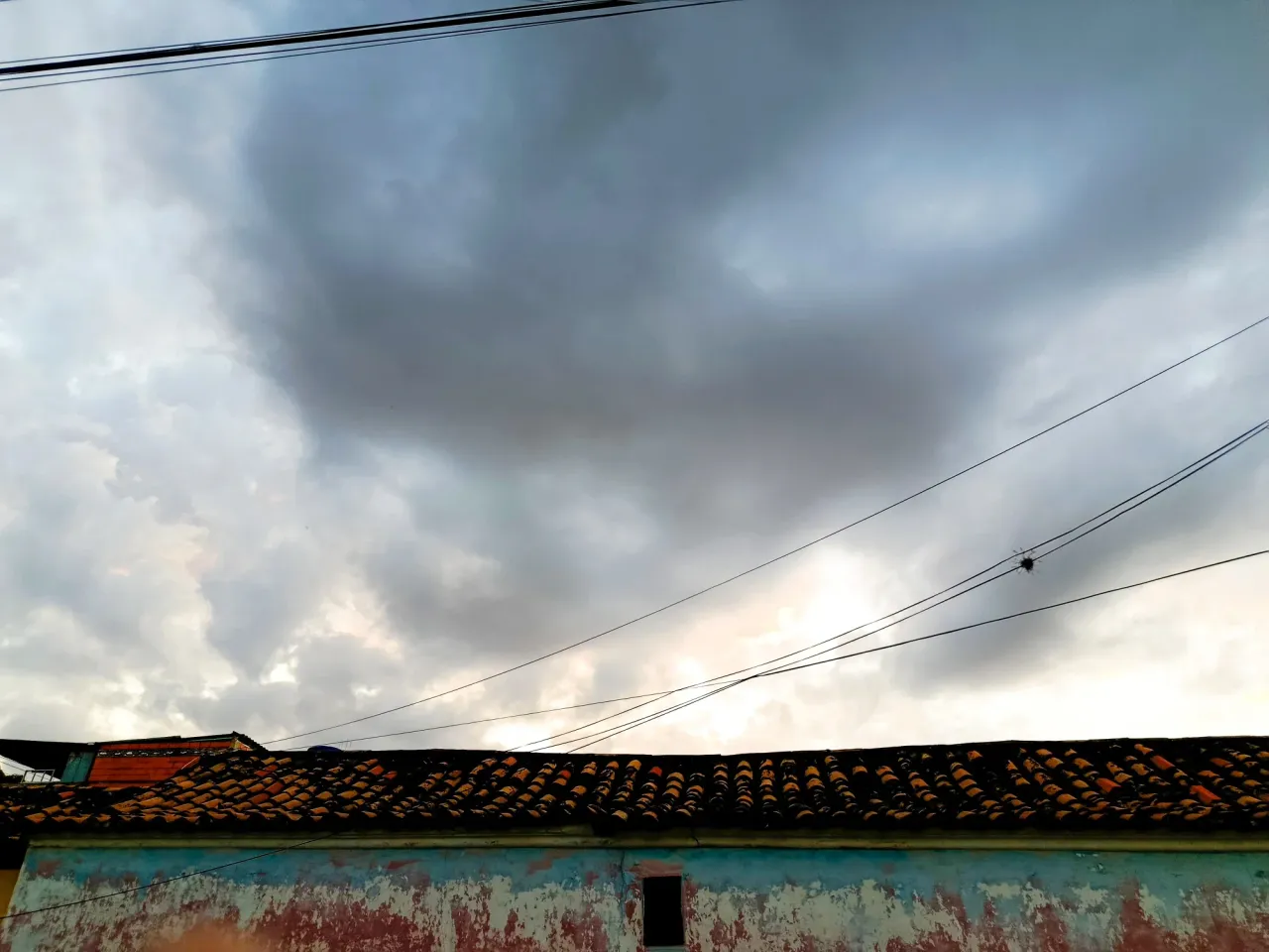 rUScC6HLdc5K2caU_1000101058.webp