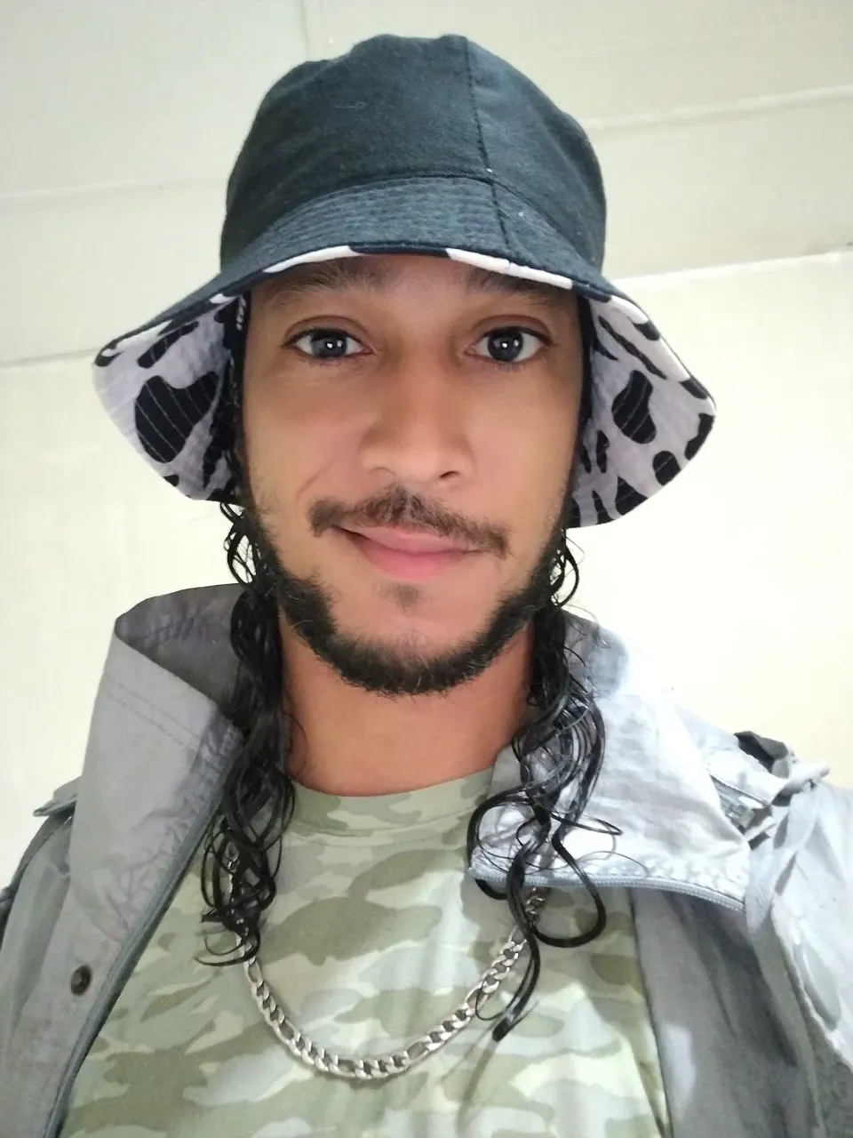 9G8Uzq8MDTAVAhEr_1000022078.webp
