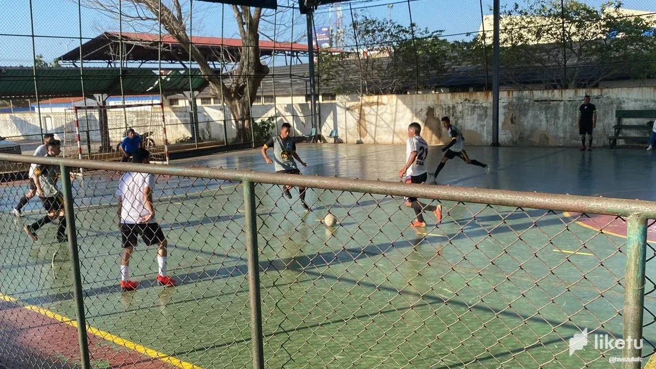clh91zhj30095alszgmpheoom_4.webp