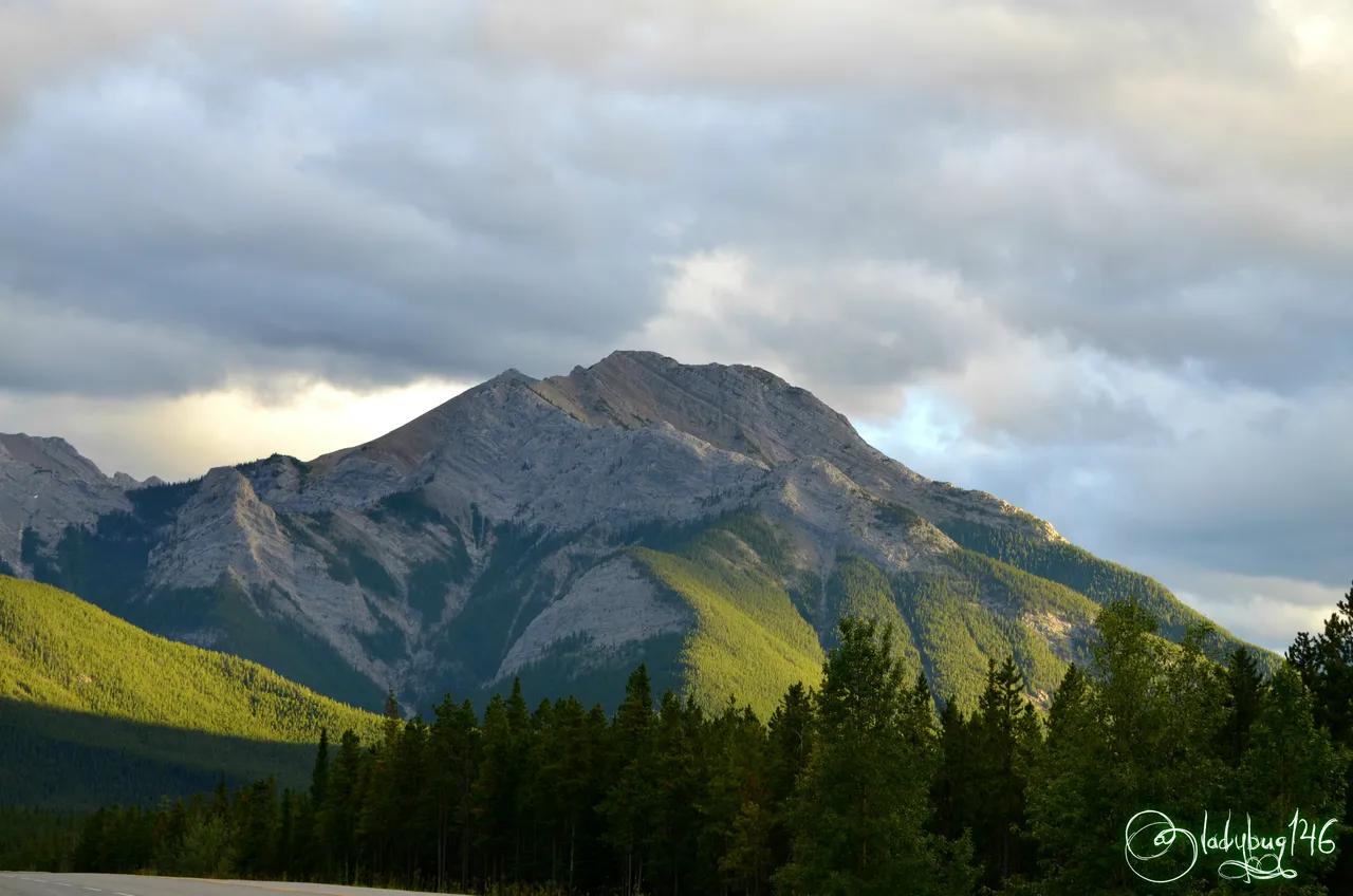 three sisters parkway4.jpg
