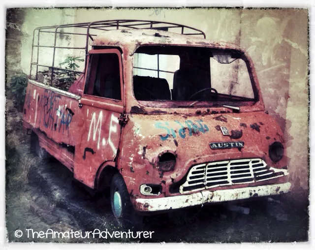 Old Truck in Ayvalik.jpg