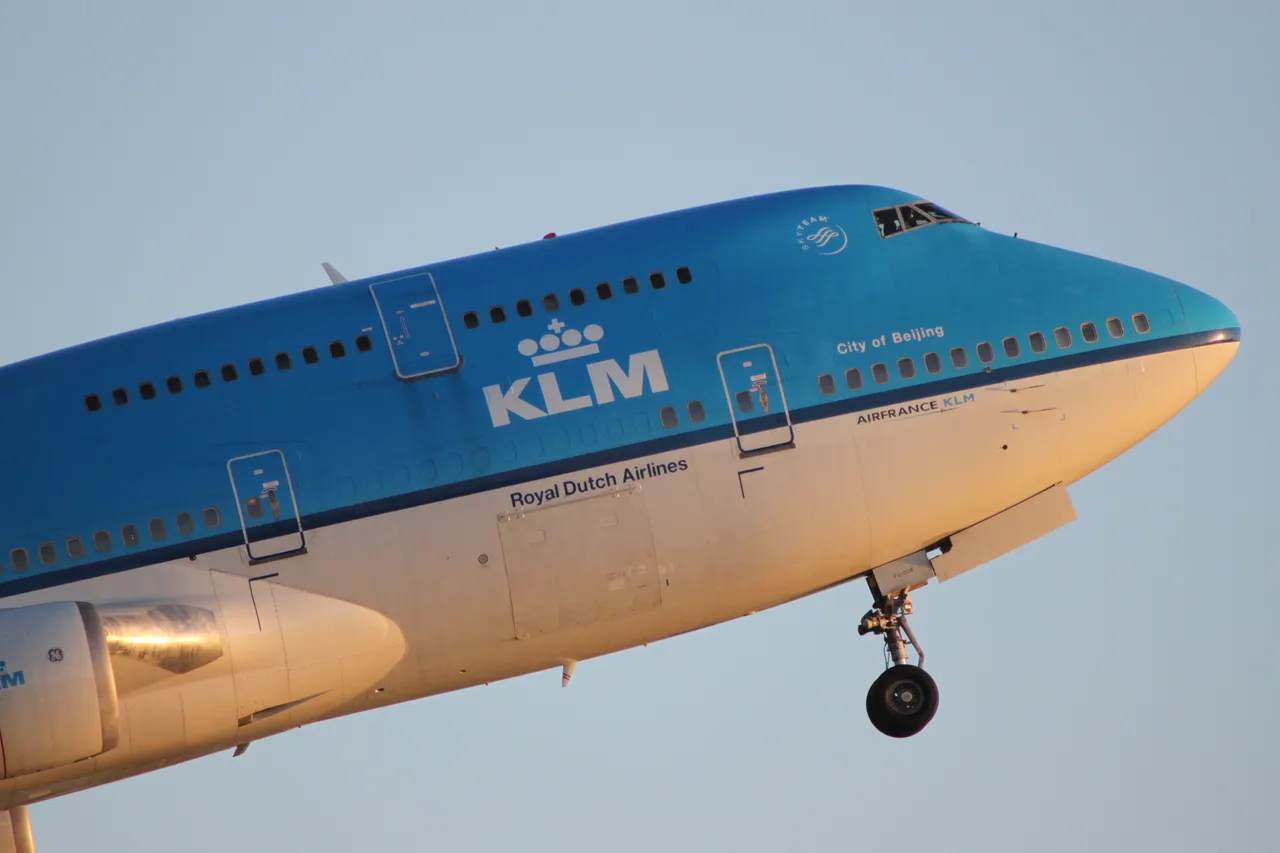 PH-BFU KLM -B744 (2).JPG