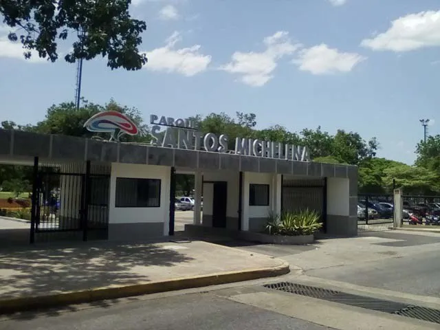 Parque-Santos-Michelena-Fachada.jpg