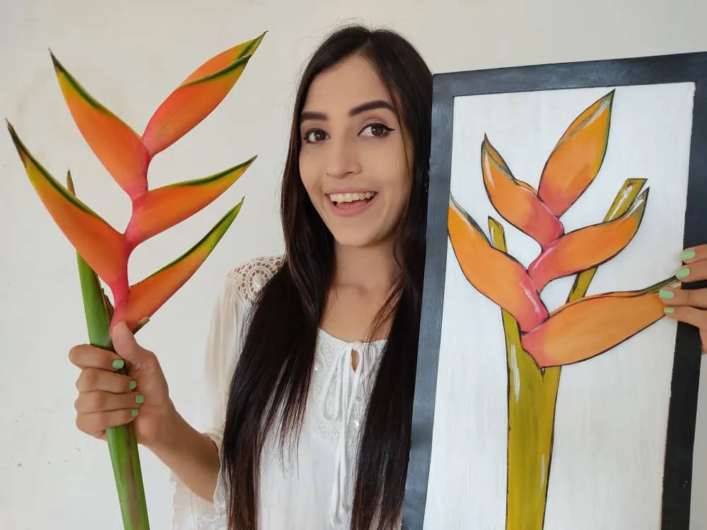 saracamperoflorheliconia (5).jpeg