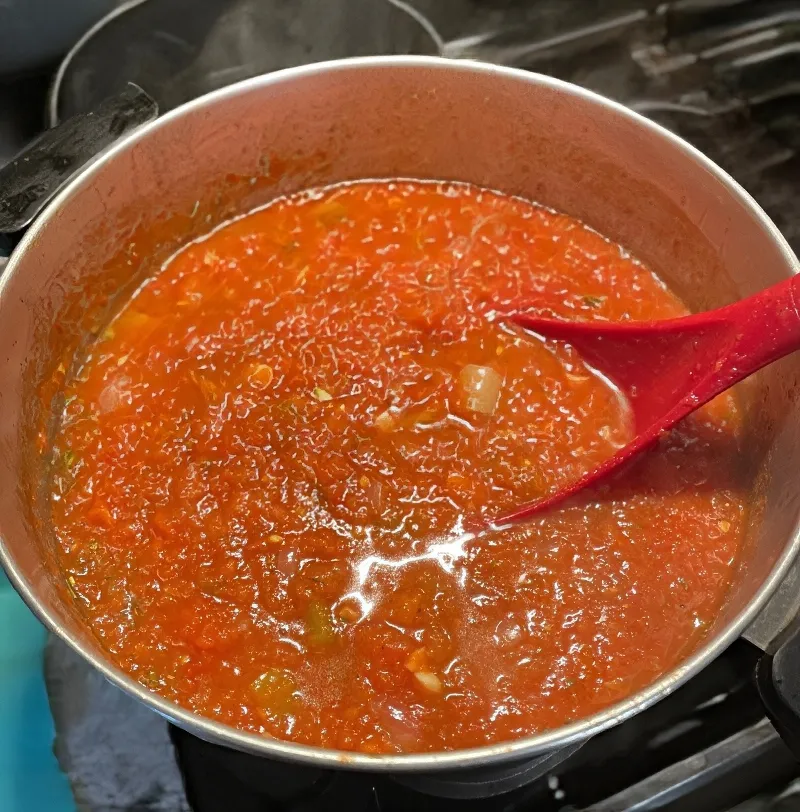 hivegarden-foodiesbeehive-sauce.jpg