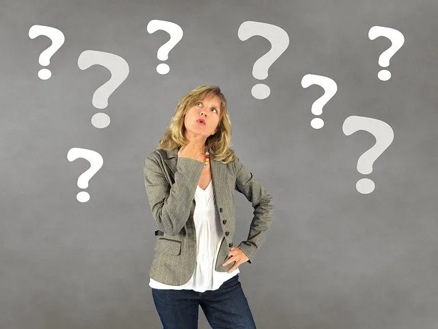 woman-question-marks-687560_640.jpg