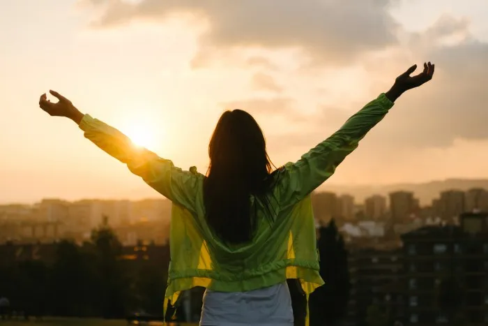 Bliss-sunrise-greeting-700x467.jpg