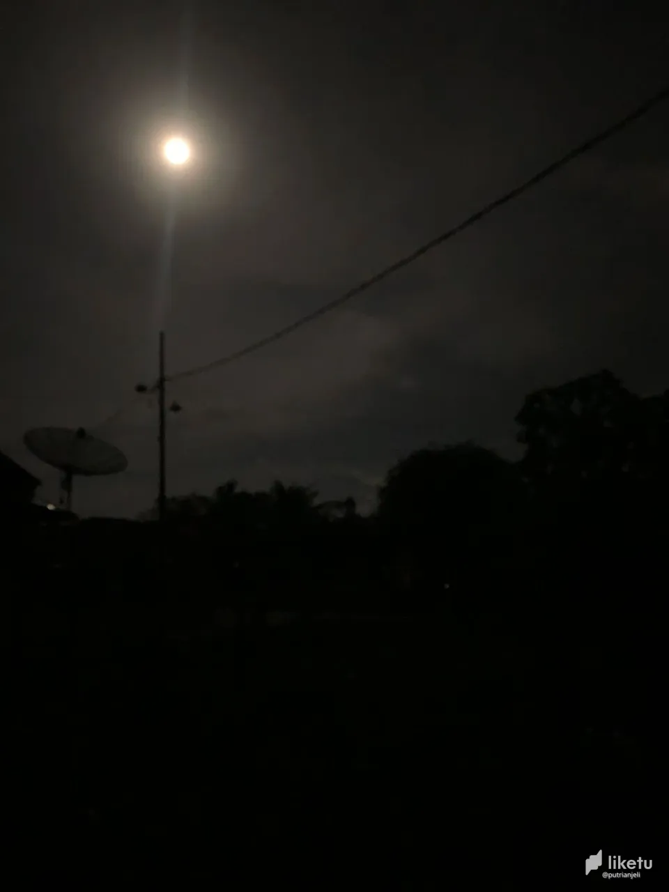 405opj13kzmx5uf6_mon4.jpeg