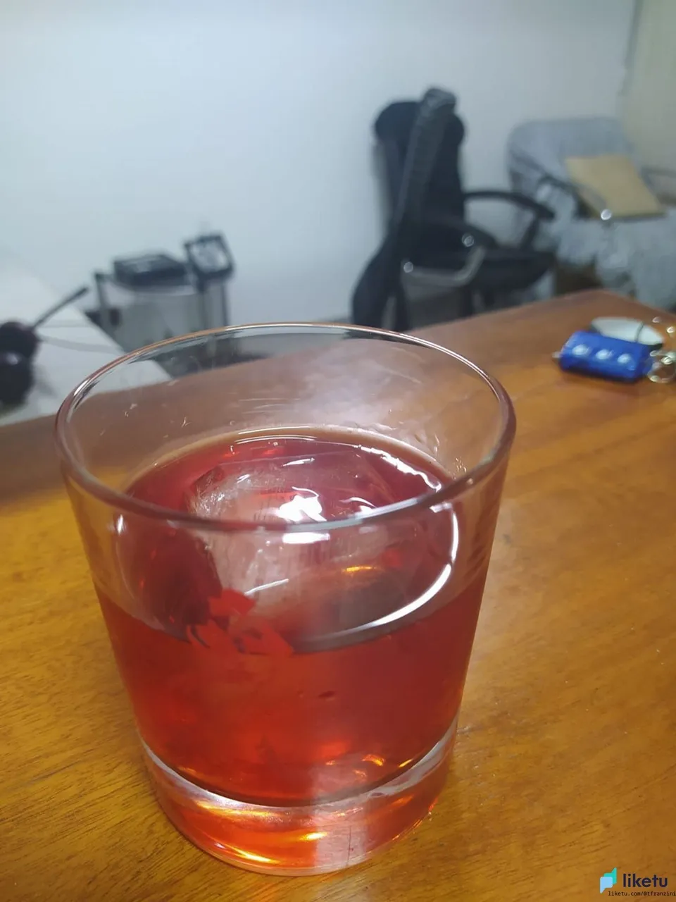 405opjikzgdptxy_negroni.jpeg