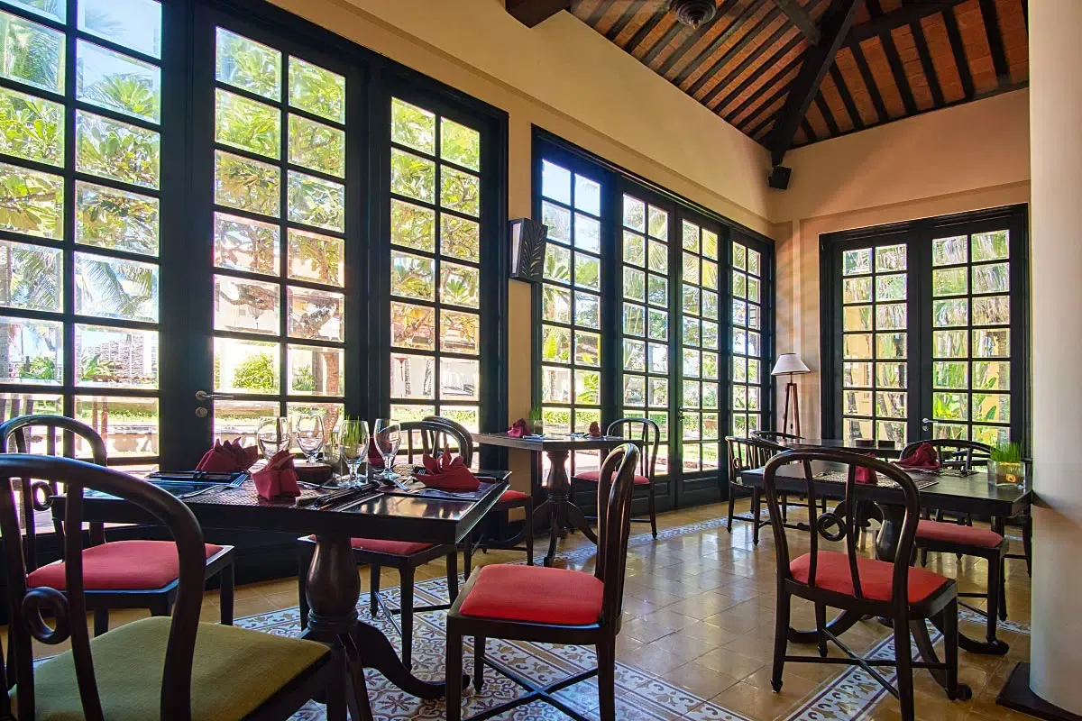 Colonial feel at the dining room.