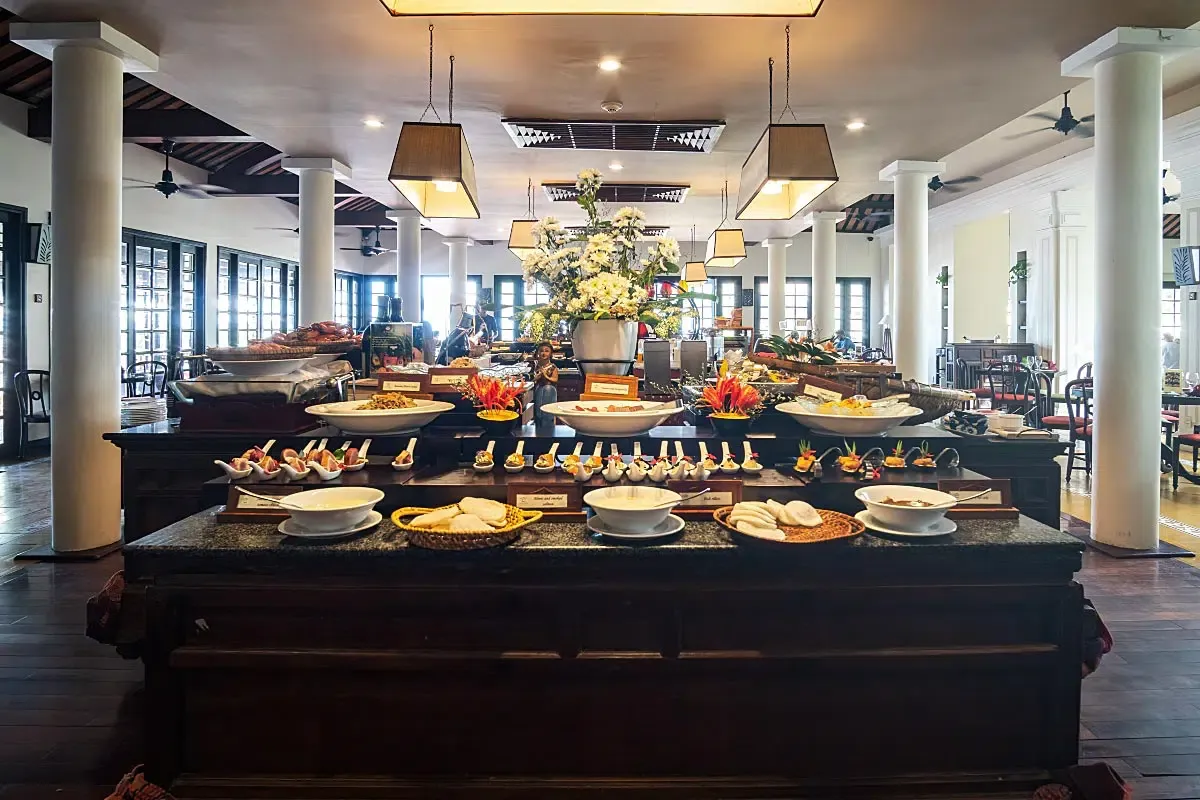 A buffet Hoi An deserves.