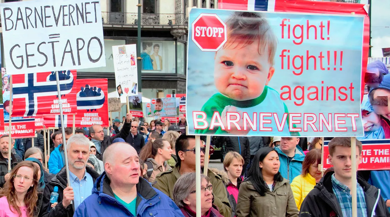 There exists some facebook pages and sites under the name "stop barnevernet", this is a photo stolen from one of them, covering parts of a demonstration march against Barnevernet