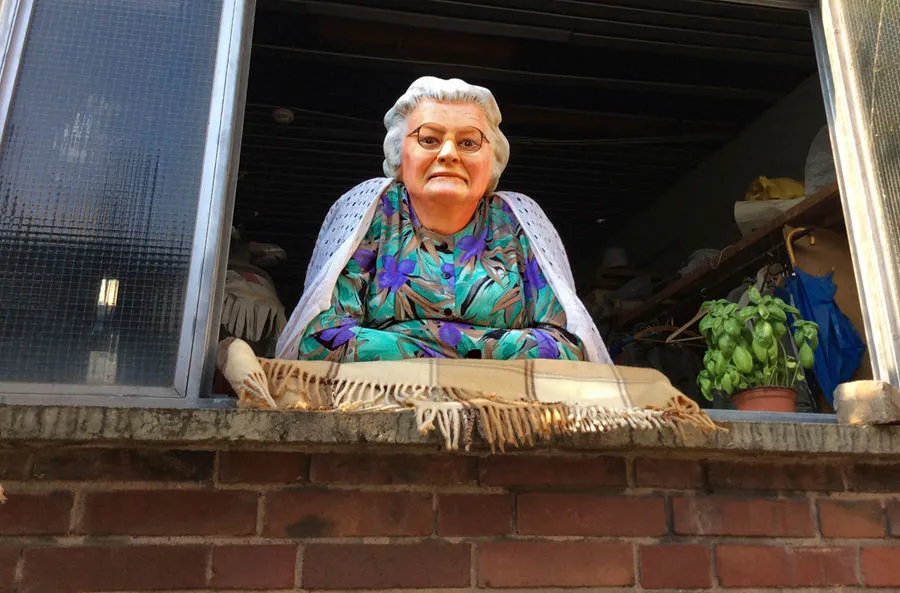 Bildquelle: https://www.kunstnet.de/werk/426123-alte-frau-am-fenster