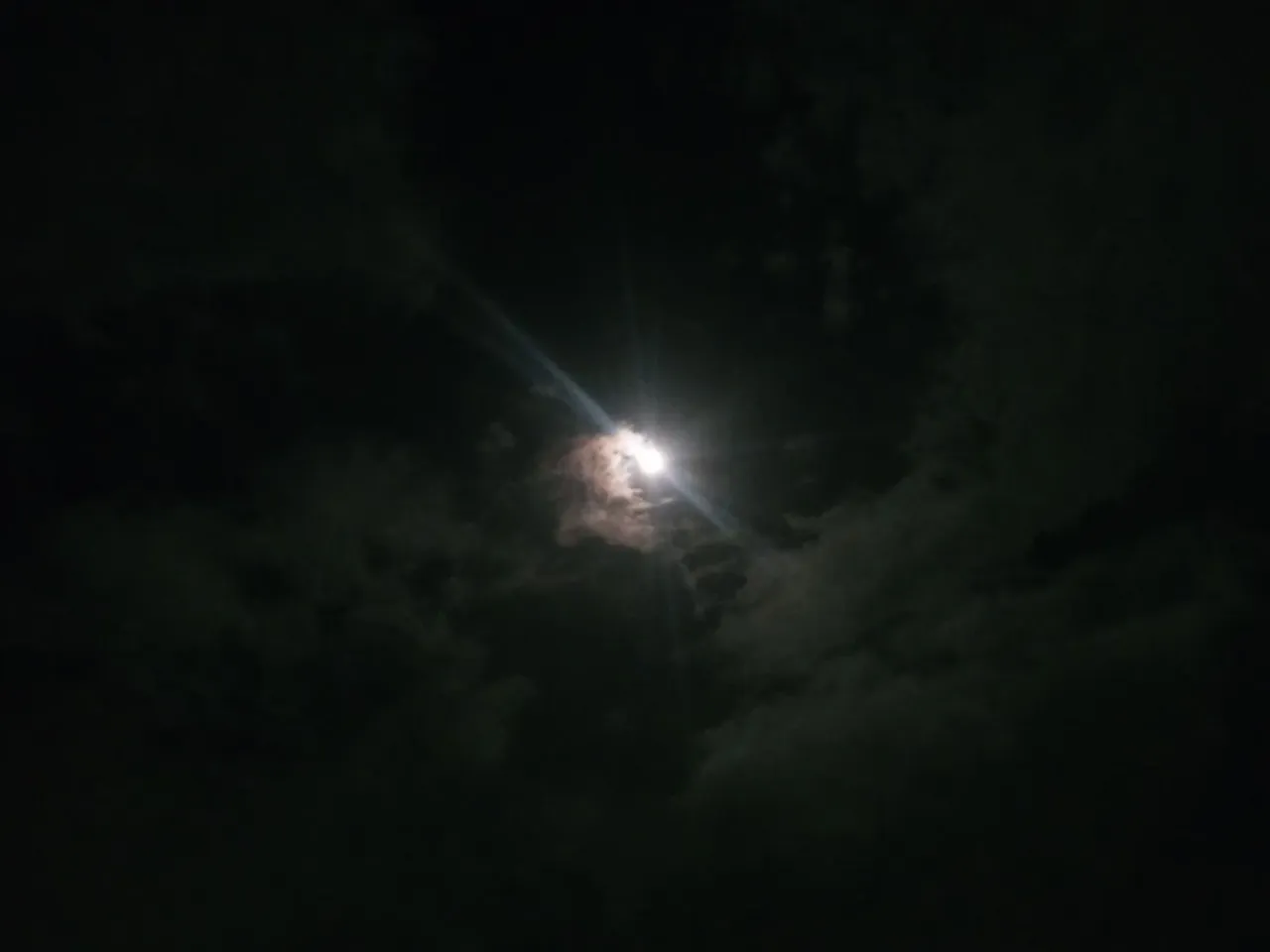 sjjpnaMmToFl7jQS_20240618_220028.webp