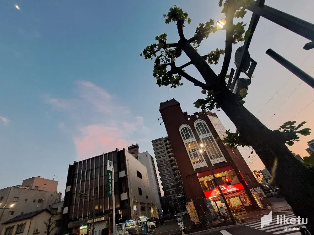 clhgccfna0017a9sz5ctr77mr_akabiru3.webp