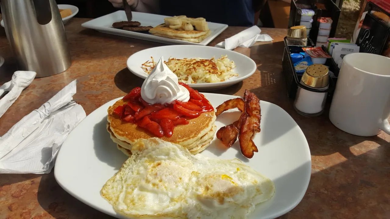 E6FDF4DA-3211-43AA-88BB-DF79FF557FD3.jpeg