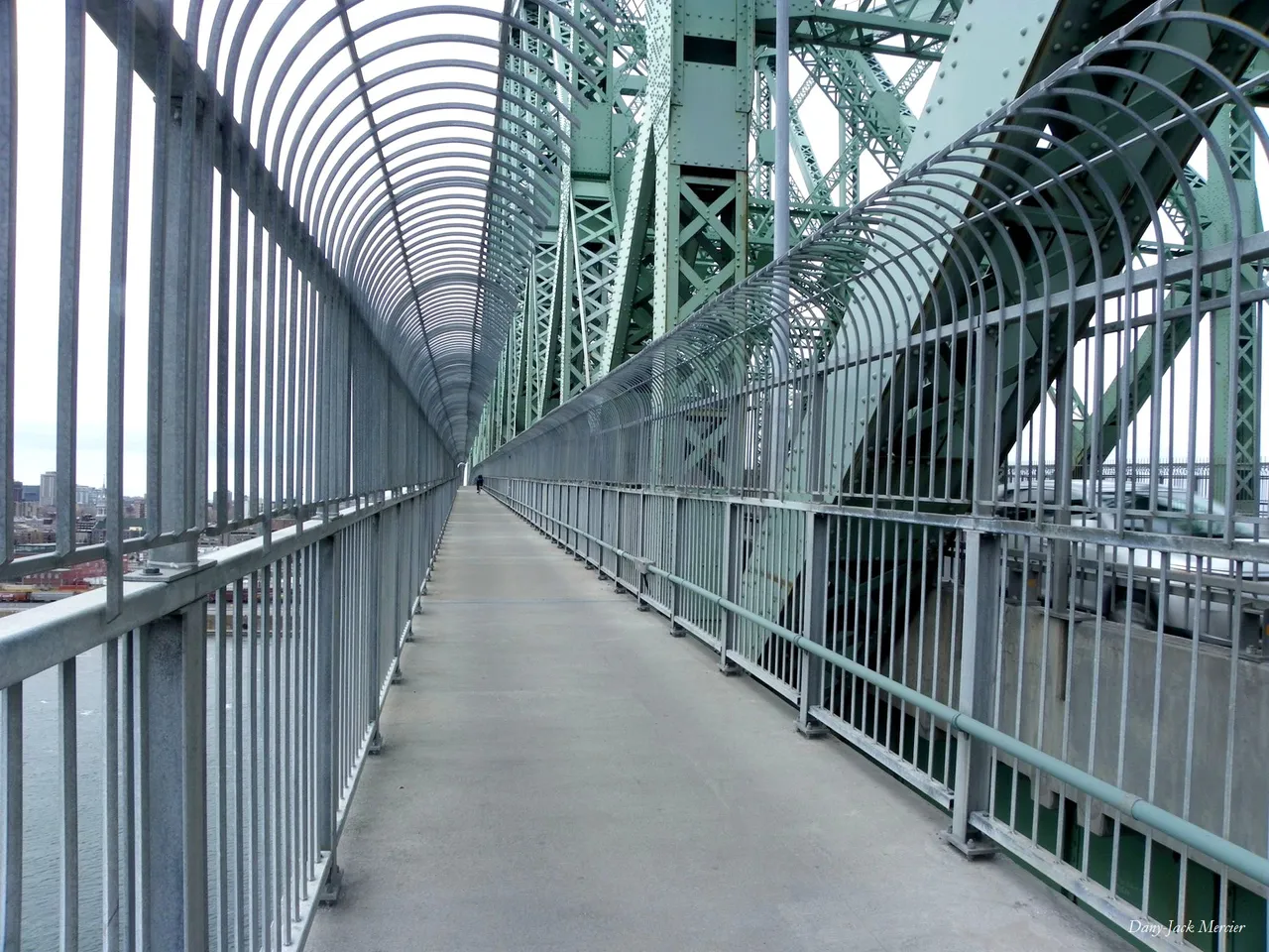 jacquescatierbridgewalkwaybicyclepath.jpg